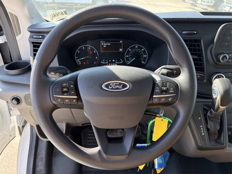 2025 Ford Transit