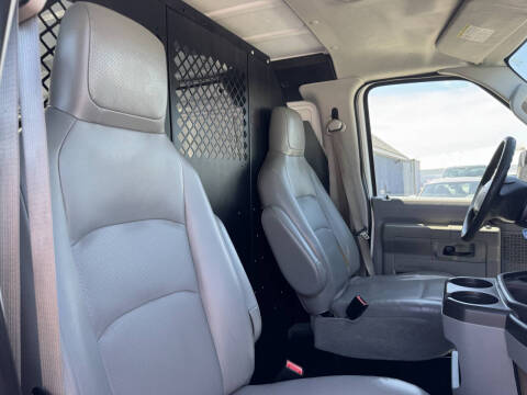 2012 Ford E-Series E-250