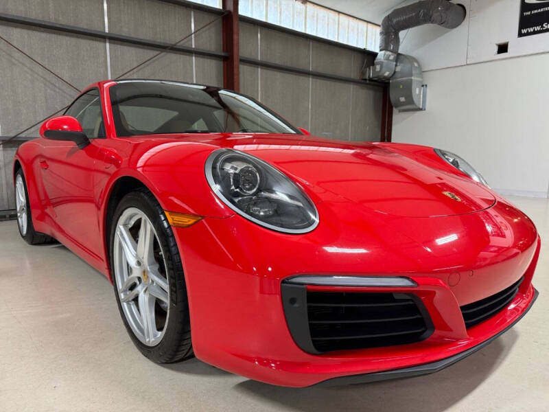 2018 Porsche 911 Carrera