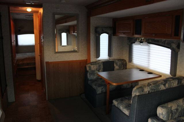 2004 Chevrolet Kodiak C5500 42