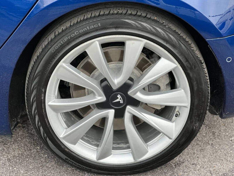 2020 Tesla Model 3 Long Range