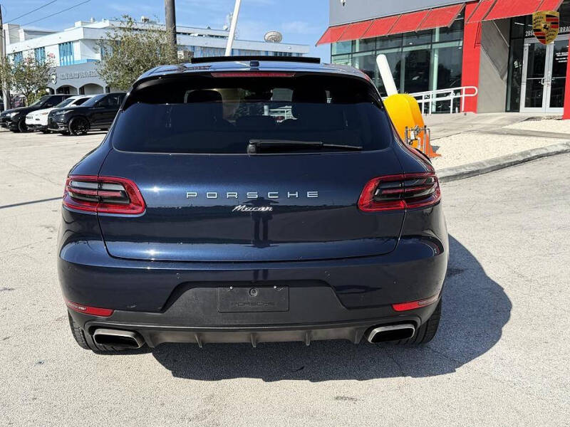 2017 Porsche Macan