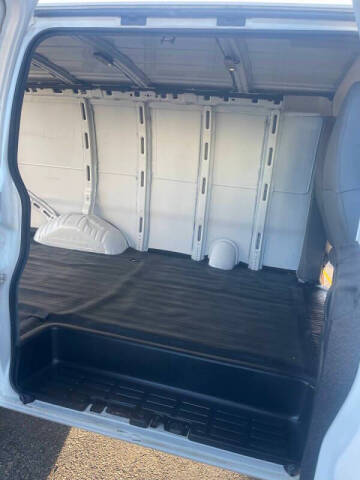 2017 Chevrolet Express 2500