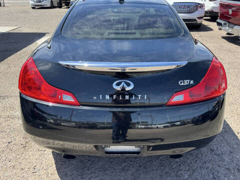 2009 Infiniti G37 Coupe x