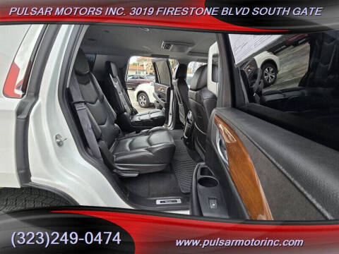 2017 Cadillac Escalade Luxury