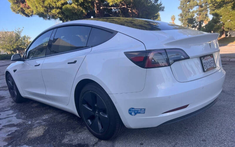 2021 Tesla Model 3 Standard Range Plus