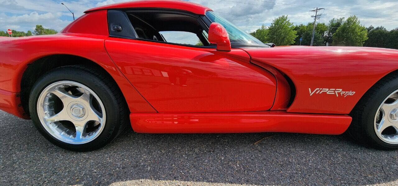 1997 Dodge Viper 58