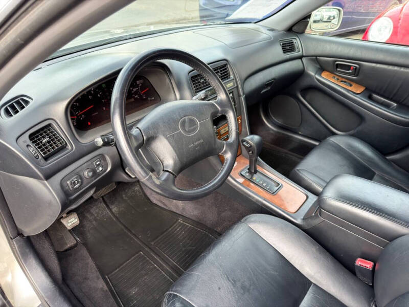 2000 Lexus ES 300