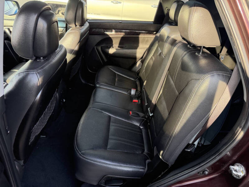 2014 Kia Sorento SX