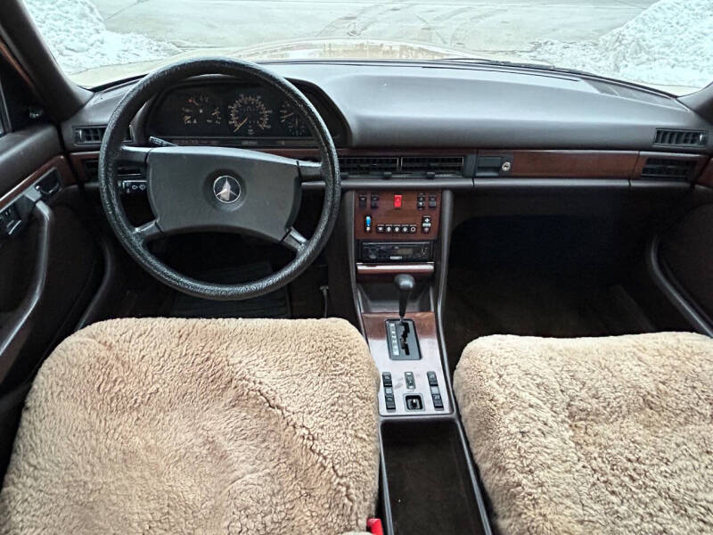 1984 Mercedes-Benz 300-Class 300 SD