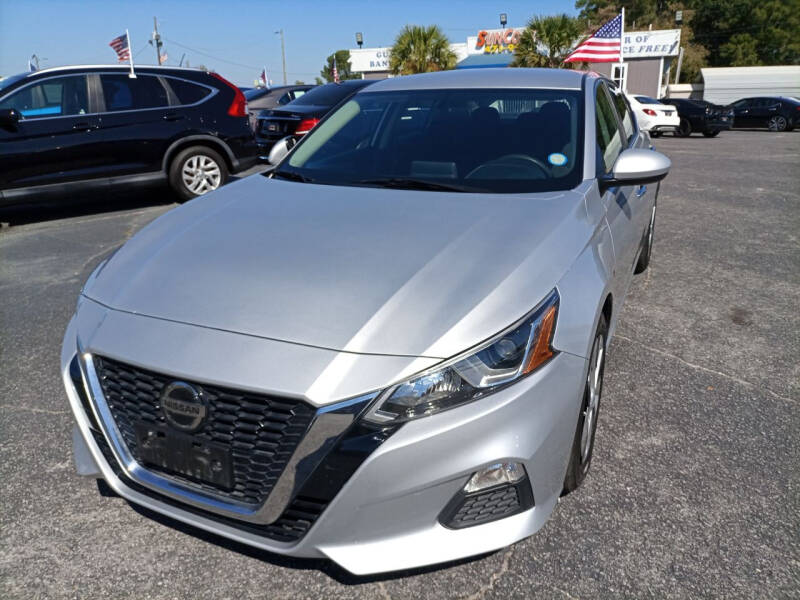 2020 Nissan Altima for sale at Sun Coast City Auto Sales in Mobile AL