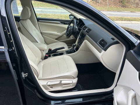 2016 Volkswagen Passat 1.8T SE