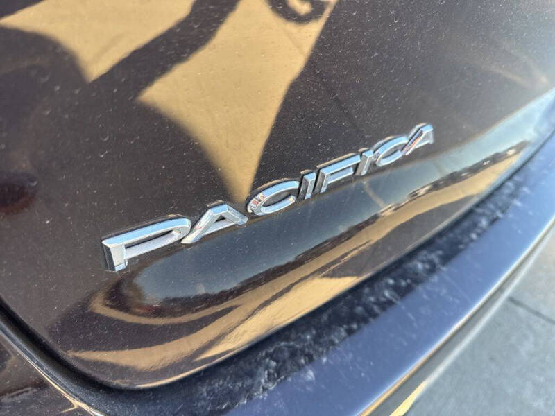 2018 Chrysler Pacifica Touring L Plus