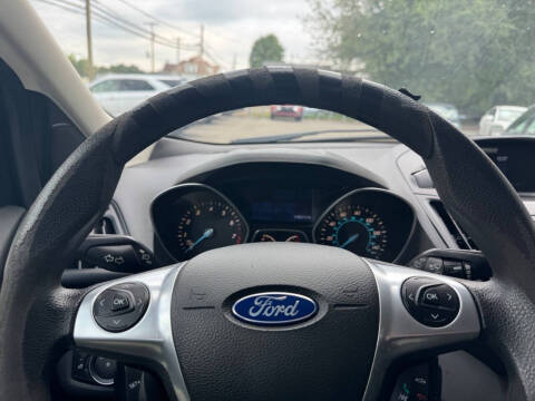 2014 Ford Escape S