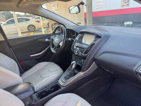 2015 Ford Focus Titanium