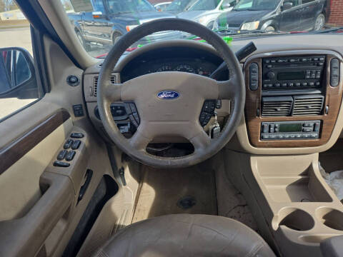 2004 Ford Explorer Eddie Bauer