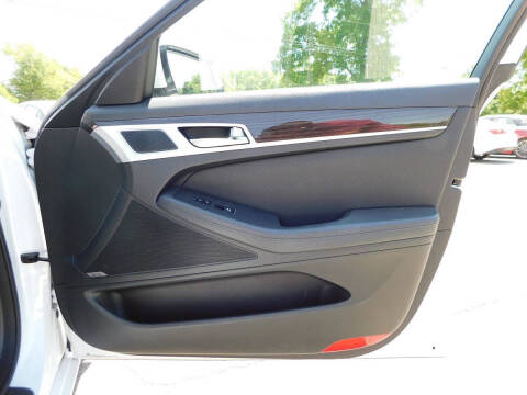 2015 Hyundai Genesis