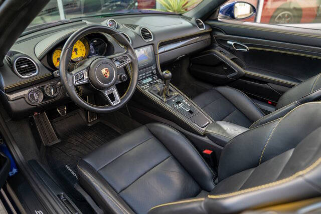 2023 Porsche 718 Boxster 12