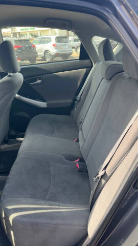 2012 Toyota Prius Plug-in Hybrid Advanced