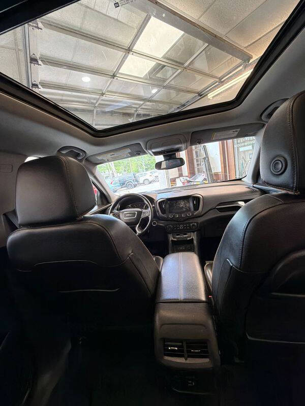 2022 GMC Terrain AT4