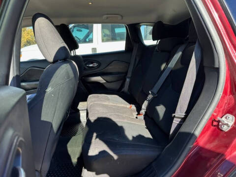 2019 Jeep Cherokee Latitude