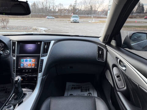 2021 Infiniti Q50 Luxe