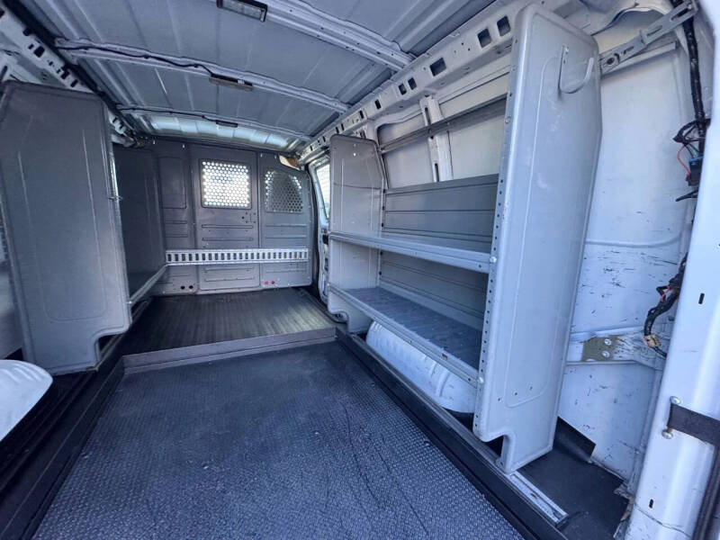 2015 Chevrolet Express 2500