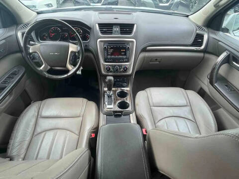 2016 GMC Acadia Denali