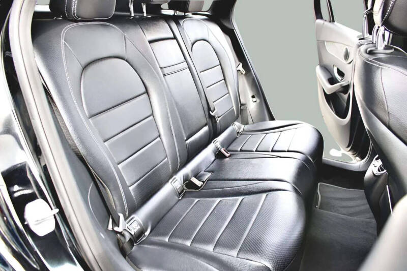 2018 Mercedes-Benz GLC GLC 300 4MATIC