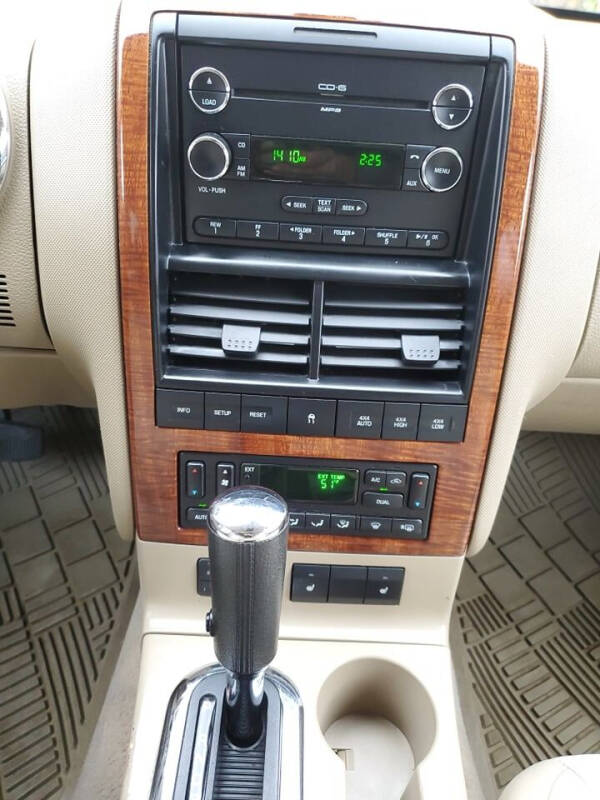 2008 Ford Explorer Eddie Bauer