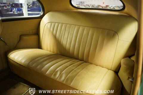 1941 Ford Super Deluxe