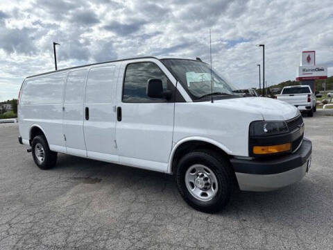 2022 Chevrolet Express 2500