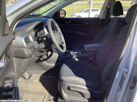 2019 Kia Sorento LX