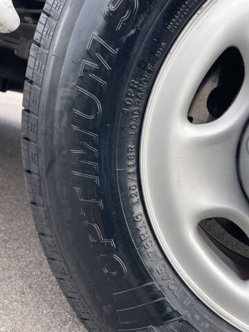 2023 Chevrolet Express 2500