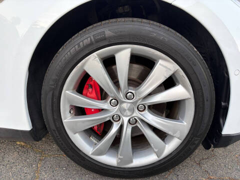 2014 Tesla Model S P85
