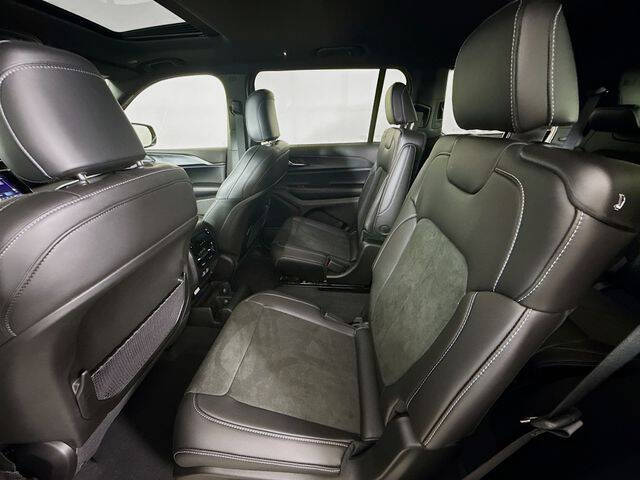 2025 Jeep Grand Cherokee L Altitude X