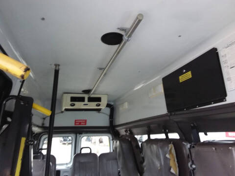 2006 Ford E-Series E-350 SD