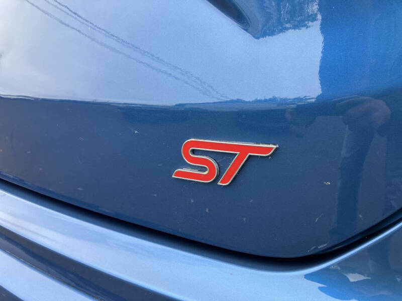 2019 Ford Edge ST