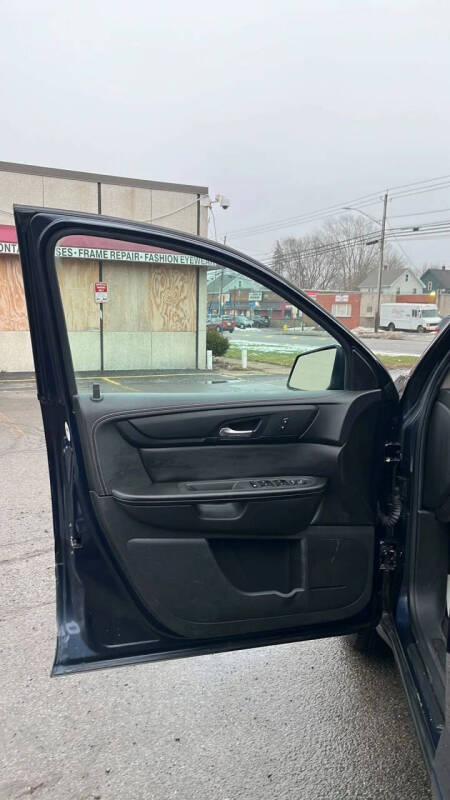 2015 GMC Acadia SLE-1