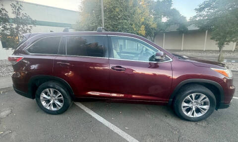 2014 Toyota Highlander LE Plus