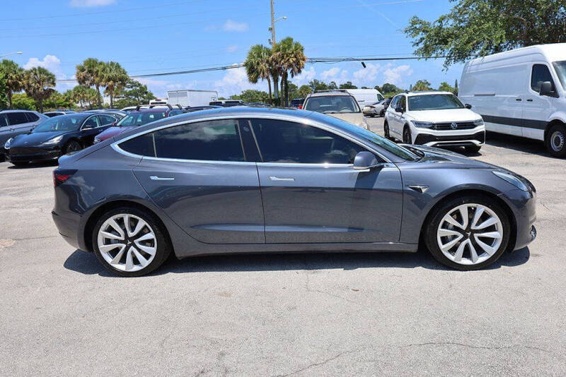 2020 Tesla Model 3 Long Range