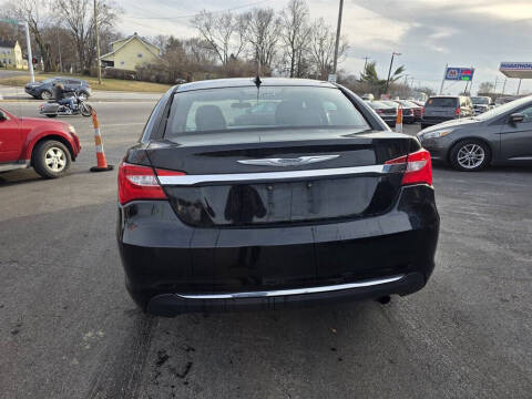 2012 Chrysler 200 Touring