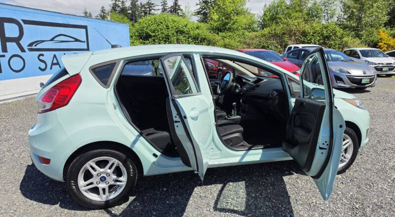 2017 Ford Fiesta SE