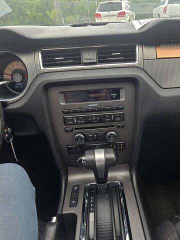 2011 Ford Mustang GT Premium