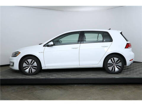 2017 Volkswagen e-Golf SEL Premium
