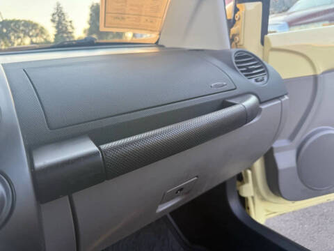 2004 Volkswagen New Beetle Convertible GLS