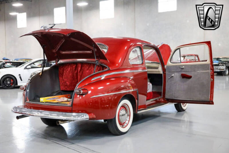 1947 Ford Deluxe