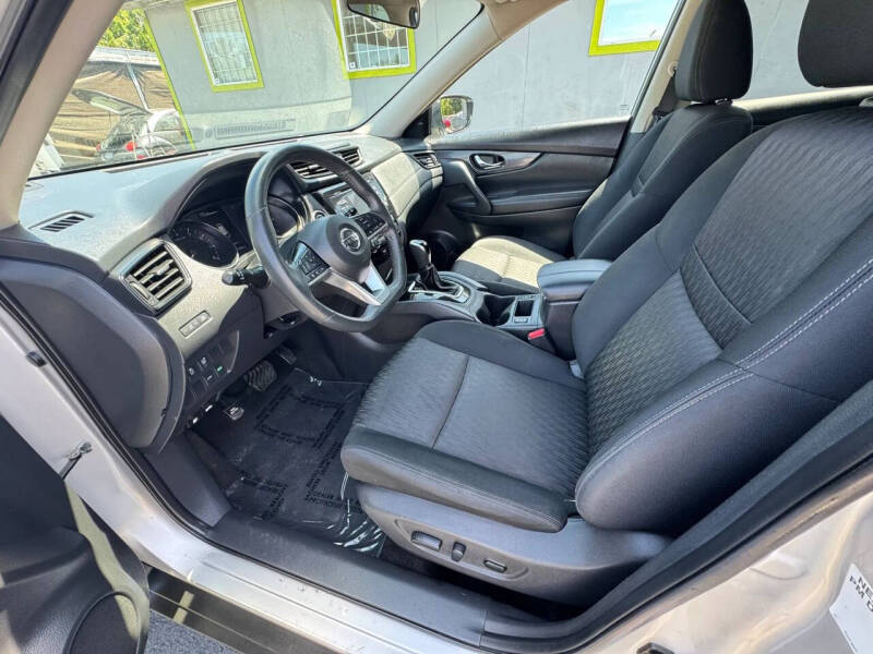 2017 Nissan Rogue