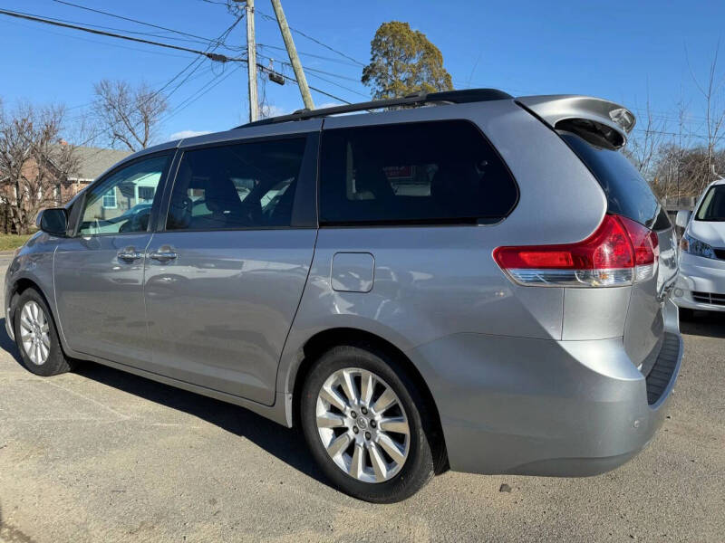 2012 Toyota Sienna Limited 7-Passenger