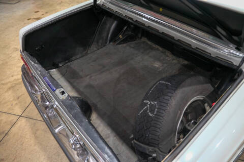 1972 Mercedes-Benz 280-Class